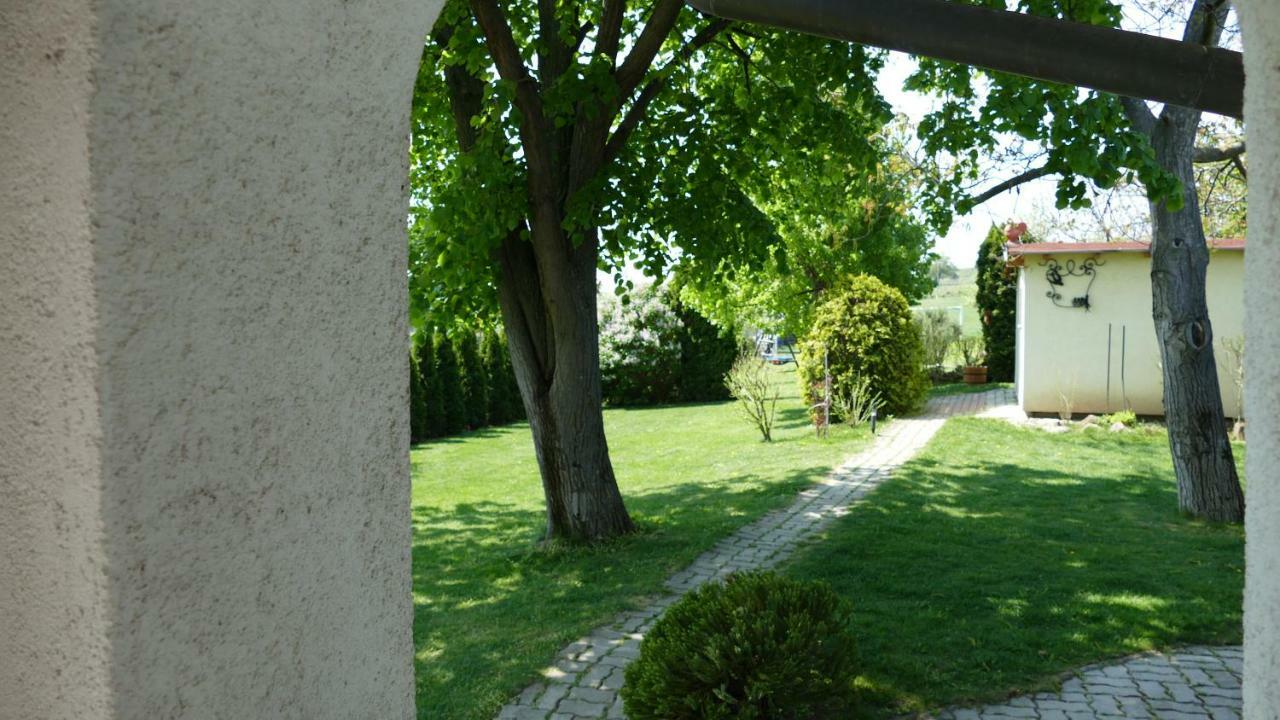 Gaestehaus Fischbach Jois Zewnętrze zdjęcie